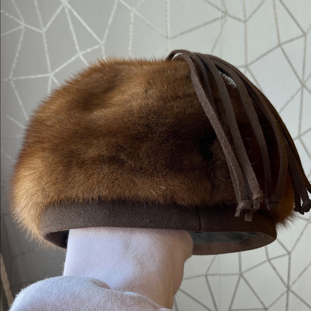 VTG genuine natural real Fur Hat with Tassel hair clip inside